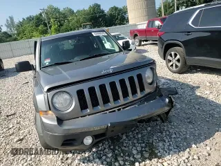 2014 Jeep Patriot Latitude with VIN 1C4NJPFA8ED618680, listed as a Copart auction lot 63998045 with 143,728 mi miles and Clean title. Bid and sale history available at DreamBid. Image 15.