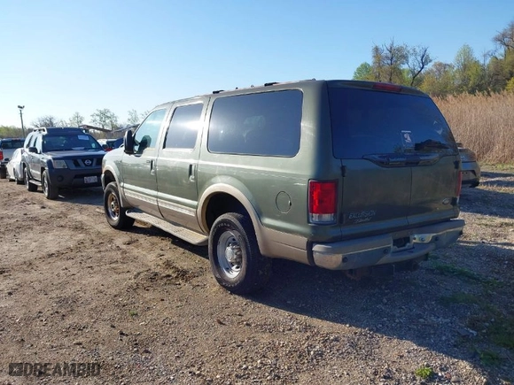 2001 Ford Excursion Limited with VIN 1FMNU43S11EA01026, listed as a IAAI auction lot 41994947 with 193,365 mi miles. Bid and sale history available at carsss.com. Image 3.