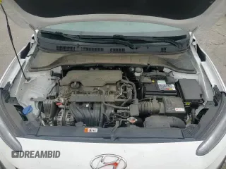 2022 Hyundai Kona SE z VIN KM8K2CAB2NU890758, wystawiony jako Copart lot #84747285 z przebiegiem 80 062 mil mil oraz Szkoda całkowita • Salvage title. Historia ofert i sprzedaży dostępna na DreamBid. Obrazek 14.