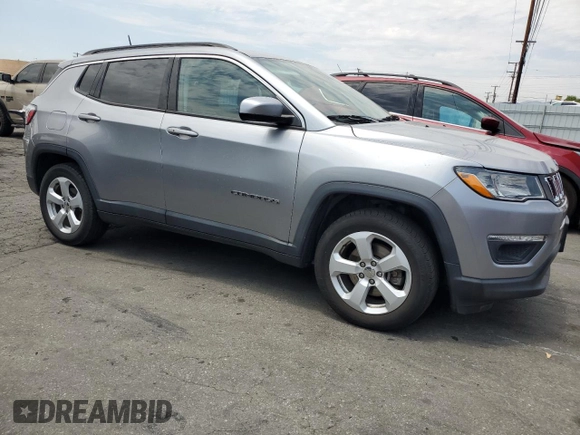 2018 Jeep Compass Latitude z VIN 3C4NJCBB8JT461048, wystawiony jako Copart lot #65475345 z przebiegiem 82 384 mil mil oraz Czysty tytuł • Clean title. Historia ofert i sprzedaży dostępna na DreamBid. Obrazek 4.