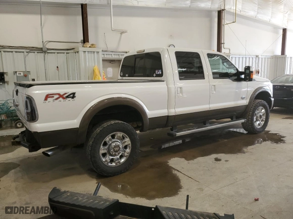 2016 Ford Super Duty F-250 SRW Lariat with VIN 1FT7W2B60GEC60230, listed as a Copart auction lot 49676135 with 167,011 mi miles and Clean Title. Bid and sale history available at carsss.com. Image 3.