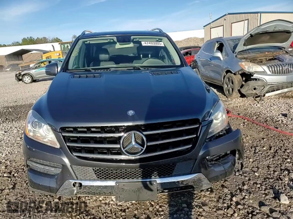 2013 Mercedes-Benz M 350 with VIN 4JGDA5JB8DA256832, listed as a Copart auction lot 47493005 with 72,233 mi miles and Salvage Title. Bid and sale history available at DreamBid. Image 14.