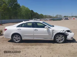 2012 Lexus ES 330 z VIN JTHBK1EG7C2475120, wystawiony jako IAAI lot #42042158 z przebiegiem 85 895 mil mil oraz . Historia ofert i sprzedaży dostępna na DreamBid. Obrazek 13.