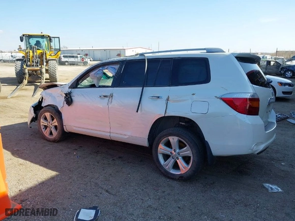 2010 Toyota Highlander Limited with VIN JTEDK3EH7A2157313, listed as a IAAI auction lot 41931074 with 167,969 mi miles. Bid and sale history available at carsss.com. Image 15.