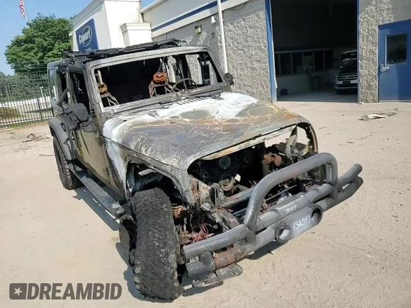 2007 Jeep Wrangler Unlimited X с VIN 1J4GA39167L122826, выставлен на аукционе Copart как лот 62451555 с пробегом Не указан миль и Списание • Salvage title. История ставок и продаж доступна на DreamBid. Изображение 13.