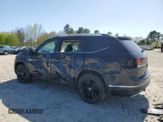 2018 Volkswagen Atlas SE with VIN 1V2PR2CA2JC526598, listed as a Copart auction lot 53878145 with 84,760 mi miles and Salvage title. Bid and sale history available at DreamBid. Image 2.