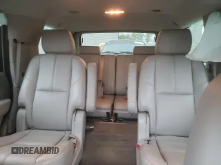 2013 Chevrolet Tahoe LT z VIN 1GNSCBE01DR172941, wystawiony jako Copart lot #51650255 z przebiegiem 110 706 mil mil oraz Szkoda całkowita • Salvage title. Historia ofert i sprzedaży dostępna na DreamBid. Obrazek 10.
