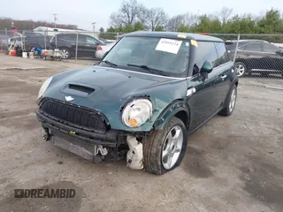2007 MINI Hardtop S z VIN WMWMF73537TT84443, wystawiony jako IAAI lot #42018224 z przebiegiem 85 846 mil mil oraz . Historia ofert i sprzedaży dostępna na DreamBid. Obrazek 6.