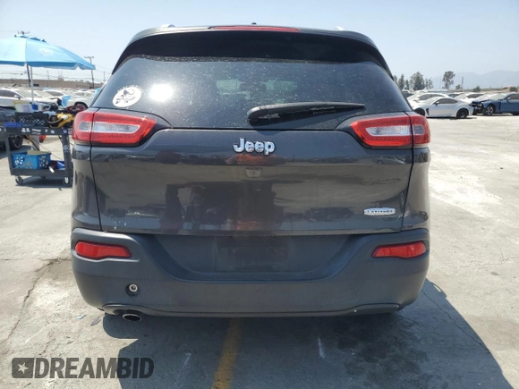 2017 Jeep Cherokee Latitude с VIN 1C4PJLCB5HW644502, выставлен на аукционе Copart как лот 60356045 с пробегом 63 156 миль миль и Списание • Salvage title. История ставок и продаж доступна на DreamBid. Изображение 6.