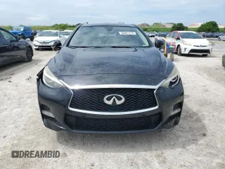 2018 Infiniti QX30 ESSENTIAL with VIN SJKCH5CP7JA046283, listed as a Copart auction lot 60801274 with 61,936 mi miles and Salvage Title. Bid and sale history available at carsss.com. Image 5.