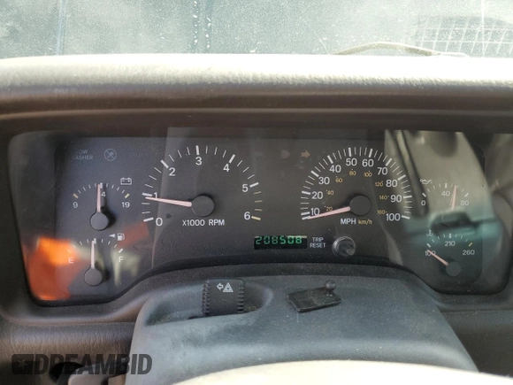 2000 Jeep Cherokee Limited with VIN 1J4FF68SXYL135220, listed as a Copart auction lot 46535725 with 208,508 mi miles and Clean Title. Bid and sale history available at carsss.com. Image 9.