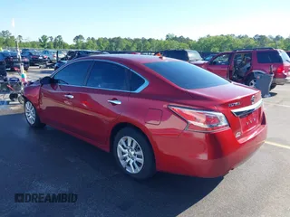 2015 Nissan Altima 2.5 S with VIN 1N4AL3AP9FN888824, listed as a IAAI auction lot 42037037 with 192,509 mi miles. Bid and sale history available at carsss.com. Image 3.