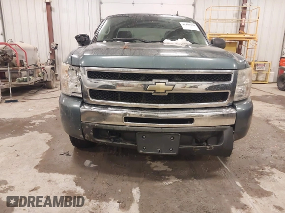 2010 Chevrolet Silverado 1500 LS with VIN 1GCSKREA3AZ188227, listed as a IAAI auction lot 41191956 with 108,773 mi miles and . Bid and sale history available at DreamBid. Image 6.