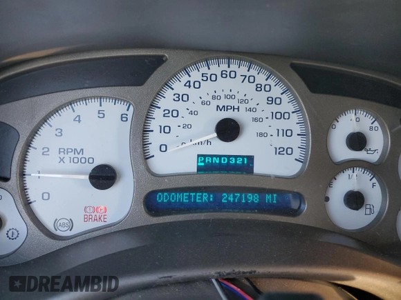 2005 GMC Sierra Denali z VIN 2GTEK63N551188181, wystawiony jako Copart lot #43548845 z przebiegiem 2 417 198 mil mil oraz Szkody całkowita. Historia ofert i sprzedaży dostępna na DreamBid. Obrazek 9.