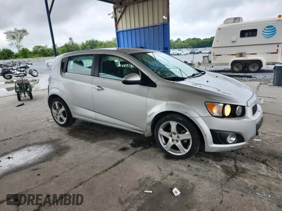 2015 Chevrolet Sonic LTZ with VIN 1G1JE6SBXF4109423, listed as a Copart auction lot 60329525 with 109,126 mi miles and Salvage title. Bid and sale history available at DreamBid. Image 4.