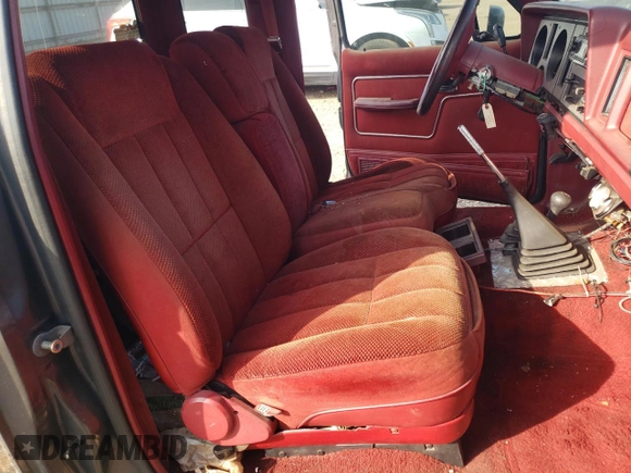 1988 Ford Ranger with VIN 1FTCR15T7JPA44324, listed as a Copart auction lot 71893864 with 288,650 mi miles and Salvage Title. Bid and sale history available at carsss.com. Image 10.