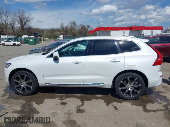2019 Volvo XC60 Inscription z VIN LYV102RL9KB284828, wystawiony jako IAAI lot #41925864 z przebiegiem 94 394 mil mil oraz . Historia ofert i sprzedaży dostępna na DreamBid. Obrazek 14.