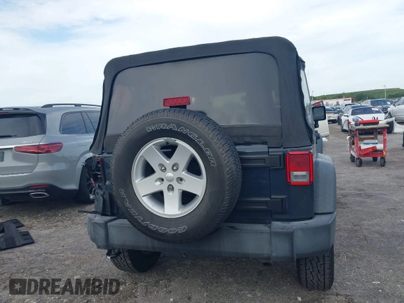 2018 Jeep Wrangler JK Unlimited Sport with VIN 1C4BJWDG5JL858936, listed as a IAAI auction lot 39953617 with 75,865 mi miles. Bid and sale history available at carsss.com. Image 16.