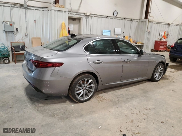 2019 Alfa Romeo Giulia with VIN ZARFANAN3K7622185, listed as a Copart auction lot 51668755 with 30,846 mi miles and Non Repairable. Bid and sale history available at carsss.com. Image 3.