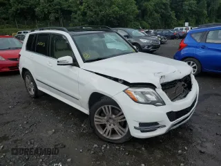 2015 Mercedes-Benz GLK 250 with VIN WDCGG0EB5FG406130, listed as a Copart auction lot 60656803 with 227,265 mi miles and . Bid and sale history available at DreamBid. Image 4.