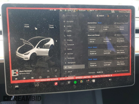 2024 Tesla Model Y с VIN 7SAYGDED3RF182859, выставлен на аукционе Copart как лот 61368825 с пробегом 13 914 миль миль и Списание • Salvage title. История ставок и продаж доступна на DreamBid. Изображение 9.