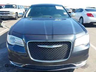 2016 Chrysler 300 C с VIN 2C3CCAEG5GH190372, выставлен на аукционе IAAI как лот 42343631 с пробегом 153 518 миль миль и . История ставок и продаж доступна на DreamBid. Изображение 12.