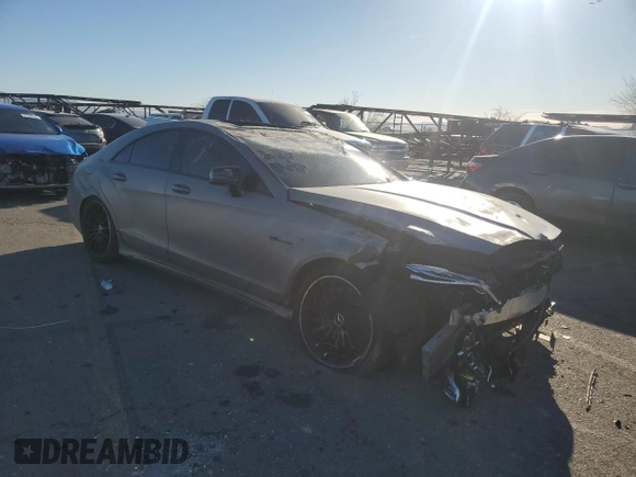 2016 Mercedes-Benz CLS 63 S AMG with VIN WDDLJ7GB4GA162265, listed as a Copart auction lot 42177785 with 72,700 mi miles and Salvage title. Bid and sale history available at DreamBid. Image 4.