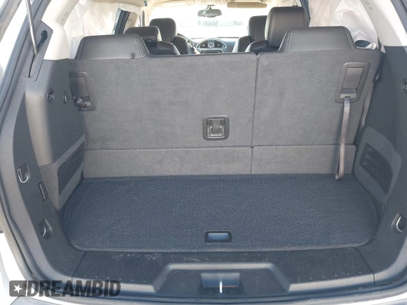2015 Buick Enclave Leather with VIN 5GAKVBKD5FJ153659, listed as a IAAI auction lot 41295215 with 208,446 mi miles and . Bid and sale history available at carsss.com. Image 17.