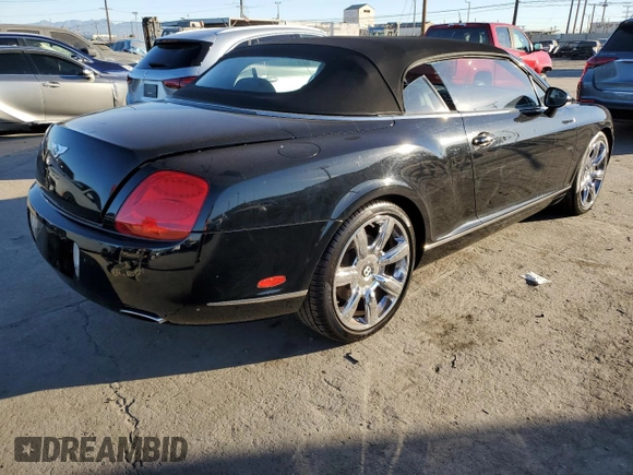 2007 Bentley Continental GT z VIN SCBDR33W17C050619, wystawiony jako Copart lot #42408665 z przebiegiem 248 389 mil mil oraz Szkody całkowita. Historia ofert i sprzedaży dostępna na DreamBid. Obrazek 3.