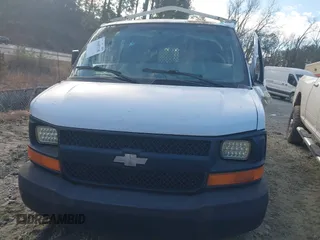 2003 Chevrolet Express Cargo Van with VIN 1GCFG15T631105901, listed as a IAAI auction lot 41685138 with 197,571 mi miles. Bid and sale history available at carsss.com. Image 12.