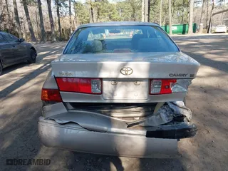 2000 Toyota Camry CE with VIN 4T1BG22K7YU633335, listed as a IAAI auction lot 41912171 with 334,068 mi miles. Bid and sale history available at carsss.com. Image 16.