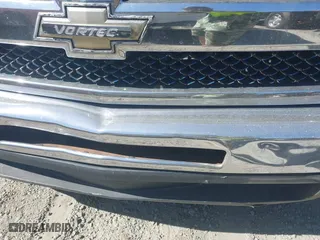 2010 Chevrolet Silverado 1500 LT with VIN 3GCRCSE04AG106550, listed as a IAAI auction lot 41917311 with 319,582 mi miles. Bid and sale history available at carsss.com. Image 18.