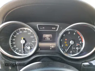 2015 Mercedes-Benz M 400 with VIN 4JGDA5GB6FA578668, listed as a Copart auction lot 81893144 with 113,566 mi miles and Salvage Title. Bid and sale history available at DreamBid. Image 9.