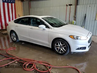 2013 Ford Fusion SE with VIN 3FA6P0HR3DR136675, listed as a Copart auction lot 62052905 with 180,495 mi miles and Salvage title. Bid and sale history available at DreamBid. Image 4.