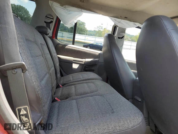 2002 Ford Explorer с VIN 1FMDU72E92UA68764, выставлен на аукционе Copart как лот 68798064 с пробегом 227 690 миль миль и Чистый • Clean title. История ставок и продаж доступна на DreamBid. Изображение 11.