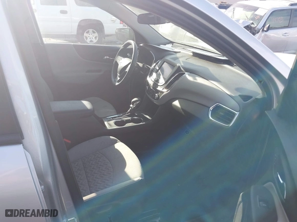 2022 Chevrolet Equinox LS with VIN 3GNAXSEV4NS150099, listed as a IAAI auction lot 40395522 with 48,187 mi miles. Bid and sale history available at carsss.com. Image 5.