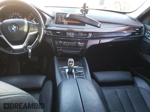2016 BMW X6 xDrive35i with VIN 5UXKU2C57G0N81828, listed as a Copart auction lot 71186212 with 134,114 mi miles. Bid and sale history available at carsss.com. Image 8.