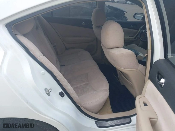 2014 Nissan Maxima 3.5 SV with VIN 1N4AA5AP8EC447276, listed as a IAAI auction lot 41680360 with 150,581 mi miles. Bid and sale history available at carsss.com. Image 8.