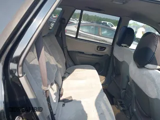 2006 Hyundai Santa Fe GLS z VIN KM8SC13D36U099043, wystawiony jako IAAI lot #42447356 z przebiegiem 154 838 mil mil oraz . Historia ofert i sprzedaży dostępna na DreamBid. Obrazek 8.