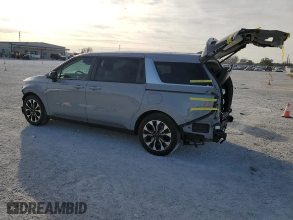 2022 Kia Carnival EX with VIN KNDNC5H38N6147034, listed as a Copart auction lot 86811174 with 22,580 mi miles and Salvage Title. Bid and sale history available at carsss.com. Image 2.