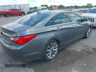 2013 Hyundai Sonata Limited with VIN 5NPEC4AC3DH683978, listed as a IAAI auction lot 42194847 with 138,995 mi miles and . Bid and sale history available at DreamBid. Image 4.