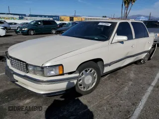 1995 Cadillac Concours with VIN 1G6KF52Y0SU301356, listed as a Copart auction lot 77372694 with 132,934 mi miles and Salvage Title. Bid and sale history available at DreamBid. Image 1.