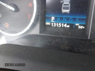 2017 Toyota Tundra Platinum z VIN 5TFAY5F12HX666144, wystawiony jako IAAI lot #41576751 z przebiegiem 131 514 mil mil oraz . Historia ofert i sprzedaży dostępna na DreamBid. Obrazek 16.