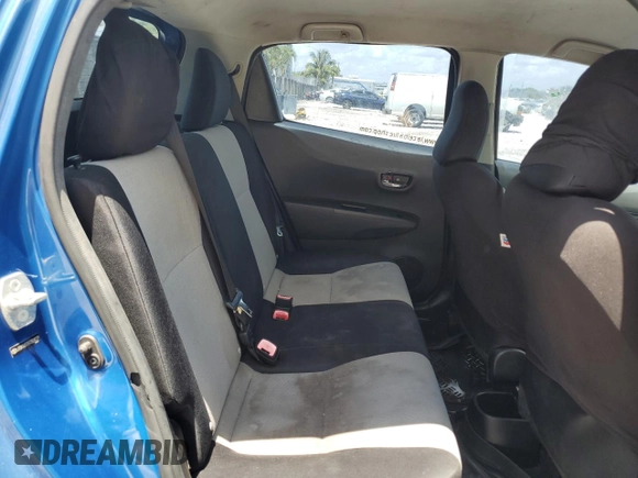 2012 Toyota Yaris L z VIN JTDKTUD35CD504228, wystawiony jako Copart lot #58016035 z przebiegiem 192 105 mil mil oraz Czysty tytuł • Clean title. Historia ofert i sprzedaży dostępna na DreamBid. Obrazek 10.