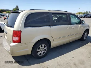 2010 Chrysler Town & Country Touring z VIN 2A4RR5D13AR257765, wystawiony jako Copart lot #61048635 z przebiegiem 165 220 mil mil oraz Czysty tytuł • Clean title. Historia ofert i sprzedaży dostępna na DreamBid. Obrazek 3.