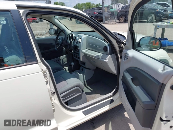 2008 Chrysler PT Cruiser with VIN 3A8FY48B08T214865, listed as a IAAI auction lot 42133774 with 52,960 mi miles. Bid and sale history available at carsss.com. Image 5.
