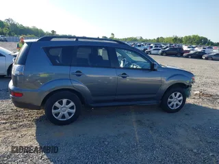 2012 Mitsubishi Outlander ES z VIN JA4AS2AW9CU016038, wystawiony jako IAAI lot #42051166 z przebiegiem 91 067 mil mil oraz . Historia ofert i sprzedaży dostępna na DreamBid. Obrazek 13.