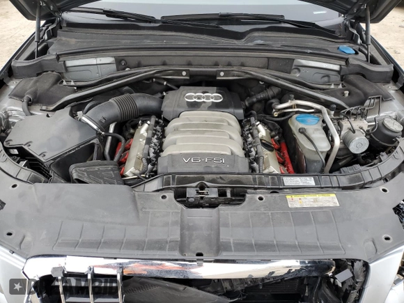2011 Audi Q5 Prestige with VIN WA1WKAFP2BA075756, listed as a Copart auction lot 85464134 with 106,924 mi miles and Salvage title. Bid and sale history available at DreamBid. Image 13.