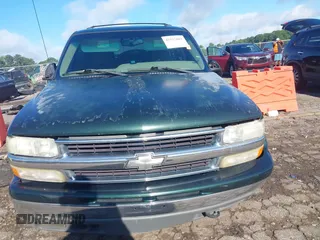 2002 Chevrolet Tahoe LS with VIN 1GNEC13Z72R130005, listed as a IAAI auction lot 42522881 with 252,683 mi miles and . Bid and sale history available at DreamBid. Image 12.