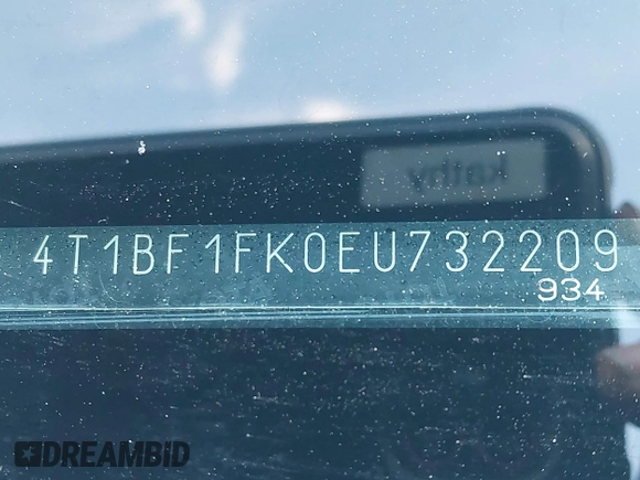 2014 Toyota Camry L with VIN 4T1BF1FK0EU732209, listed as a IAAI auction lot 40424721 with 200,271 mi miles. Bid and sale history available at carsss.com. Image 18.